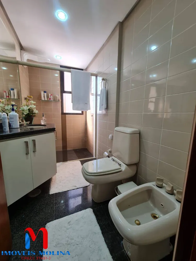 Apartamento, 4 quartos, 230 m² - Foto 2