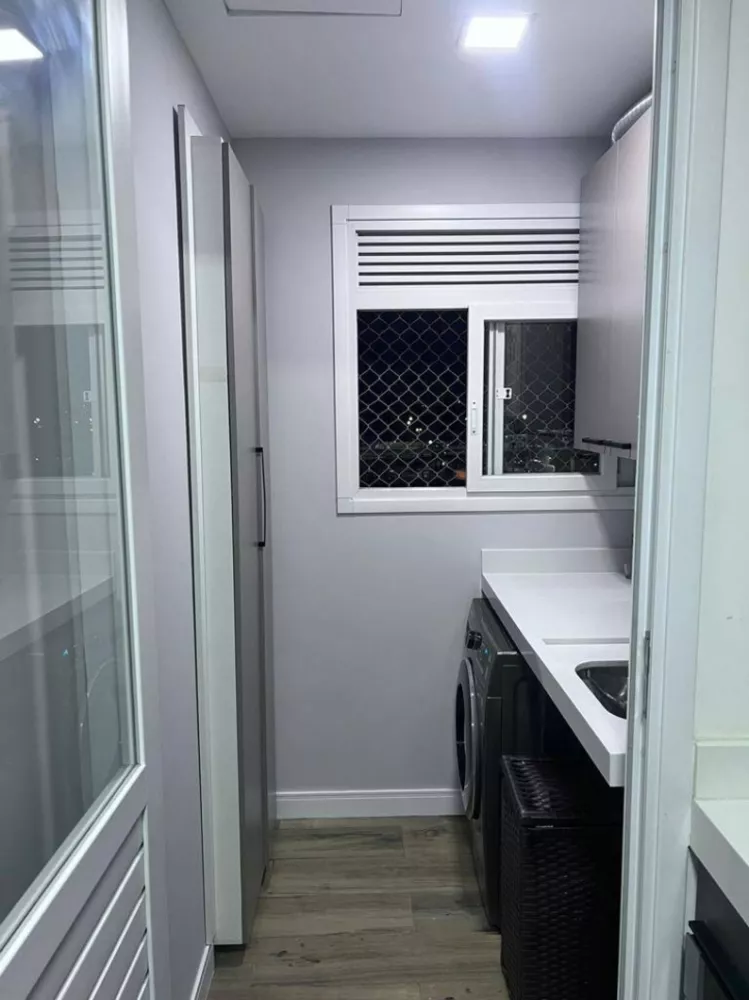 Apartamento à venda com 3 quartos, 70m² - Foto 8