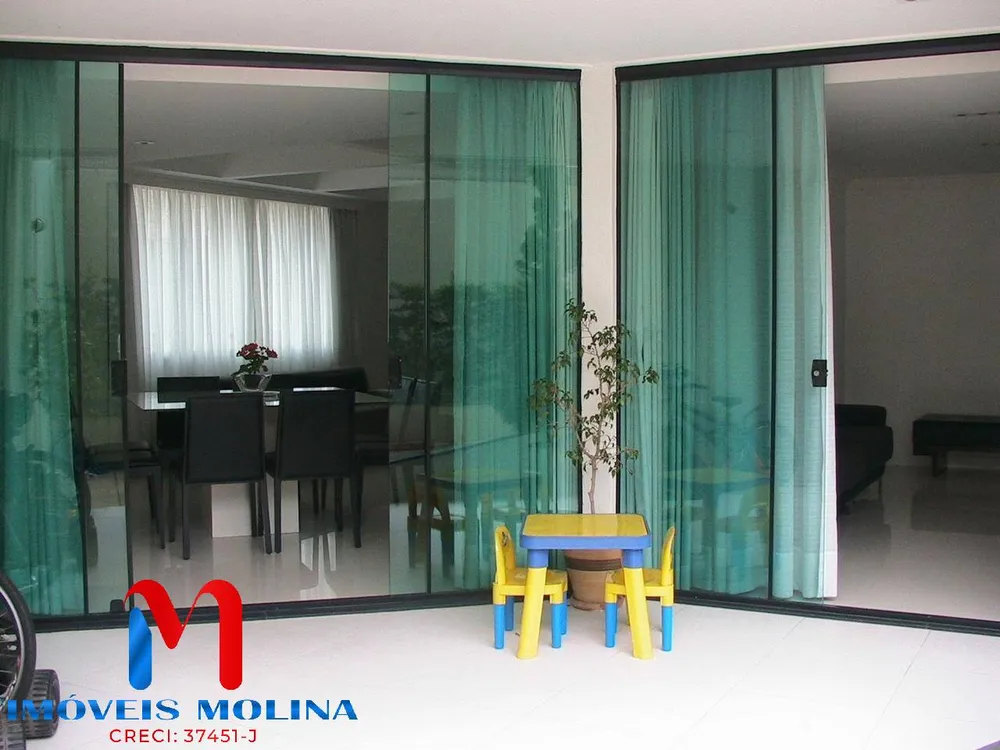 Apartamento, 3 quartos, 251 m² - Foto 2