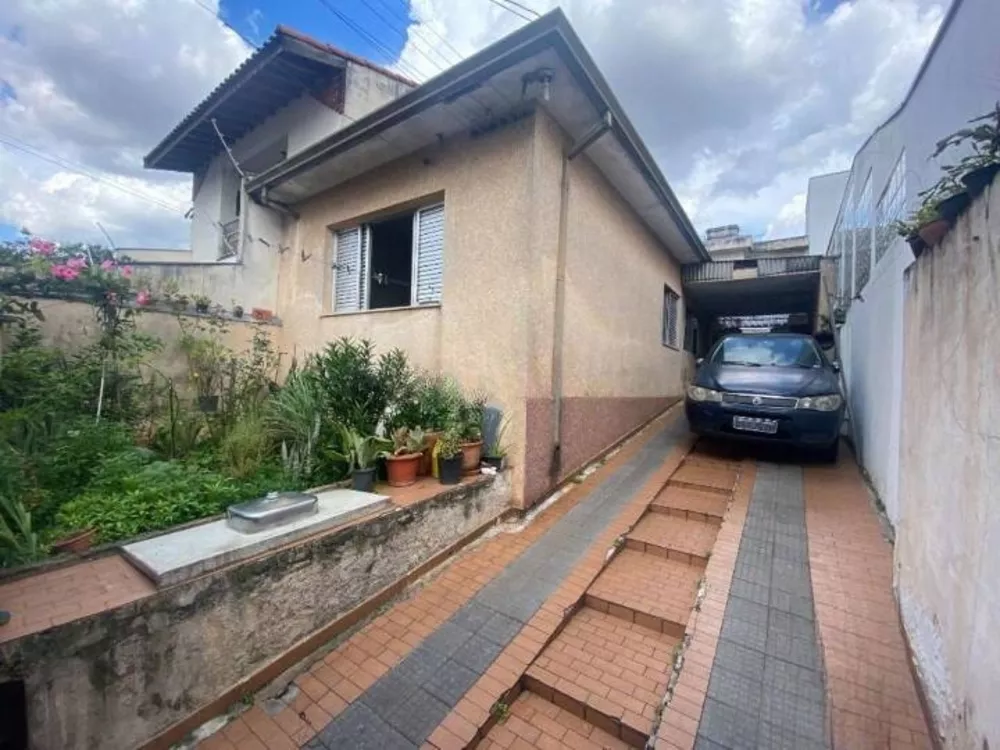 Casa à venda com 2 quartos, 122m² - Foto 1