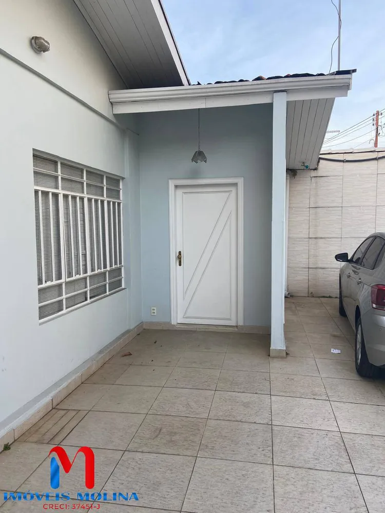 Sobrado, 3 quartos, 219 m² - Foto 2