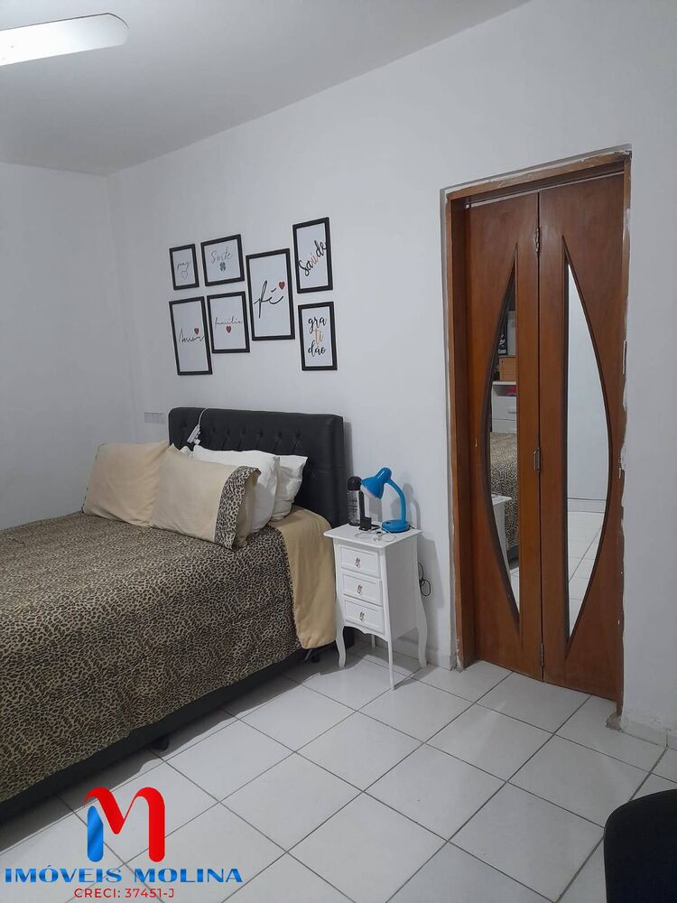Casa à venda com 5 quartos, 150m² - Foto 18