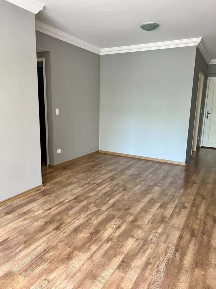 Apartamento à venda com 2 quartos, 60m² - Foto 3