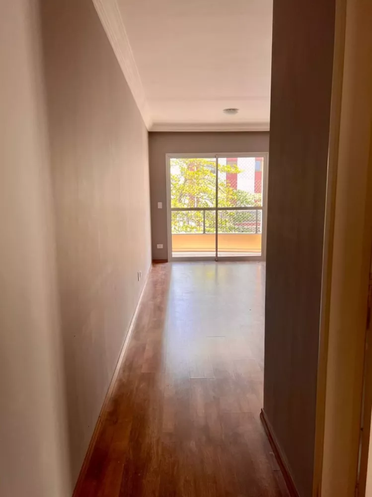 Apartamento à venda com 2 quartos, 60m² - Foto 2