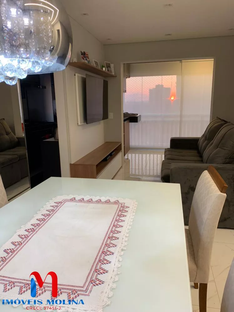 Apartamento à venda com 2 quartos, 61m² - Foto 3