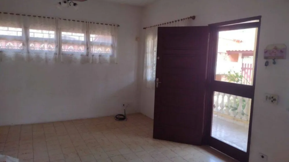 Casa, 3 quartos, 161 m² - Foto 1