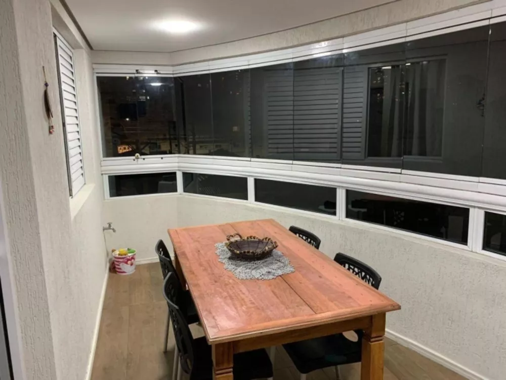 Apartamento à venda com 3 quartos, 90m² - Foto 3