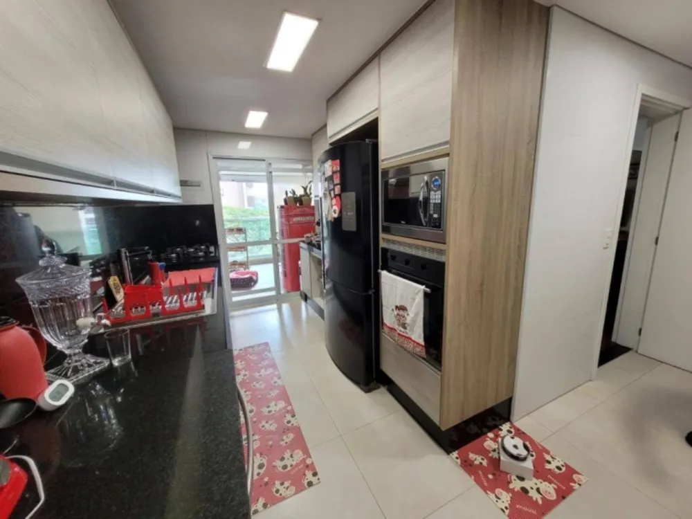Apartamento, 4 quartos, 194 m² - Foto 2