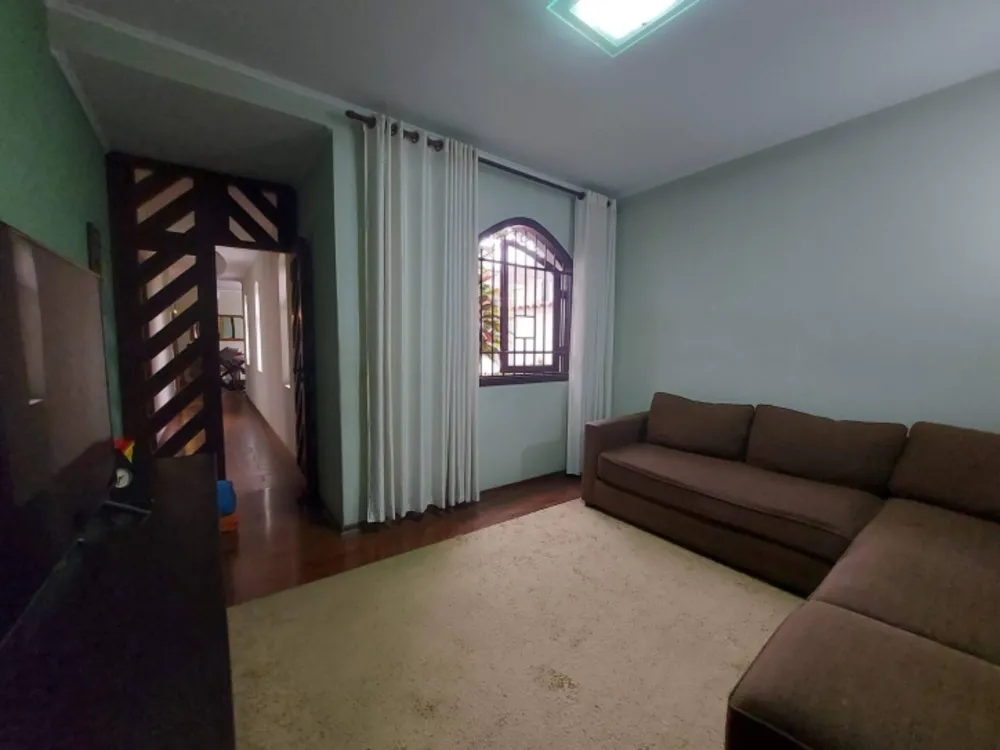 Casa, 3 quartos, 270 m² - Foto 2