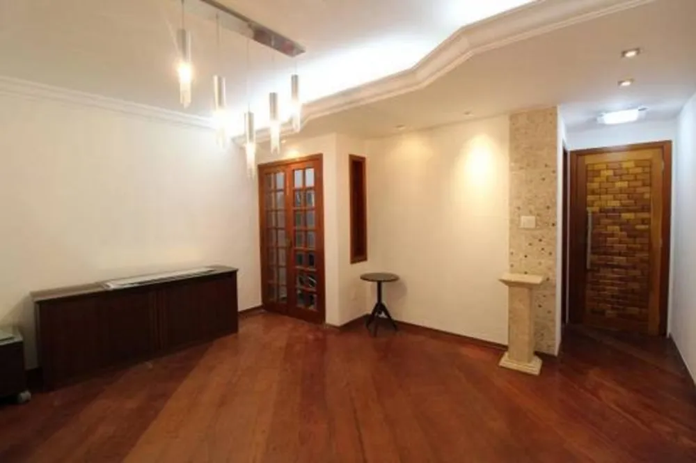 Sobrado, 3 quartos, 210 m² - Foto 1