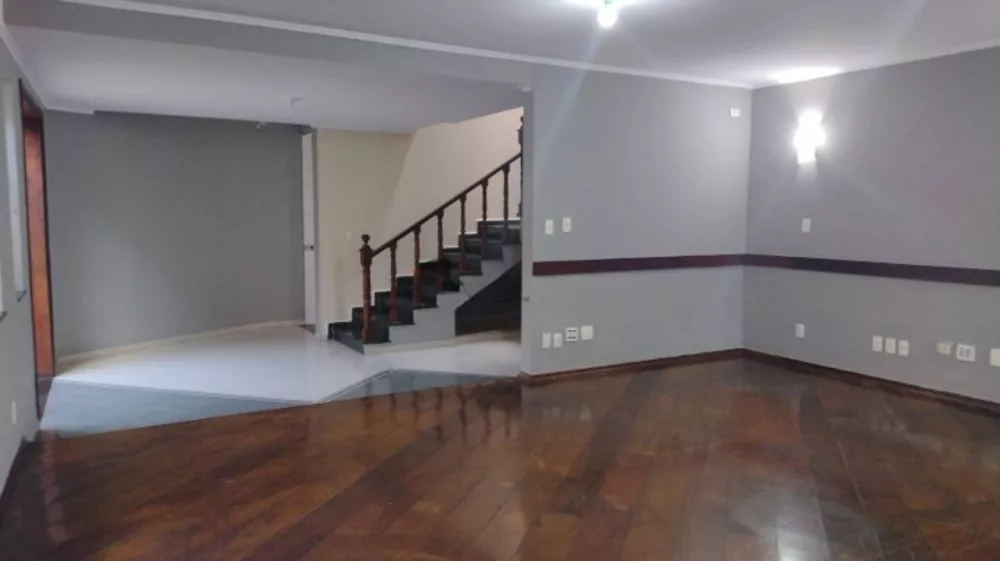 Sobrado à venda com 3 quartos, 411m² - Foto 6