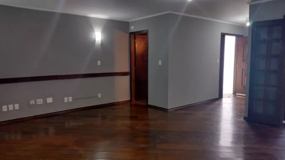 Sobrado à venda com 3 quartos, 411m² - Foto 5