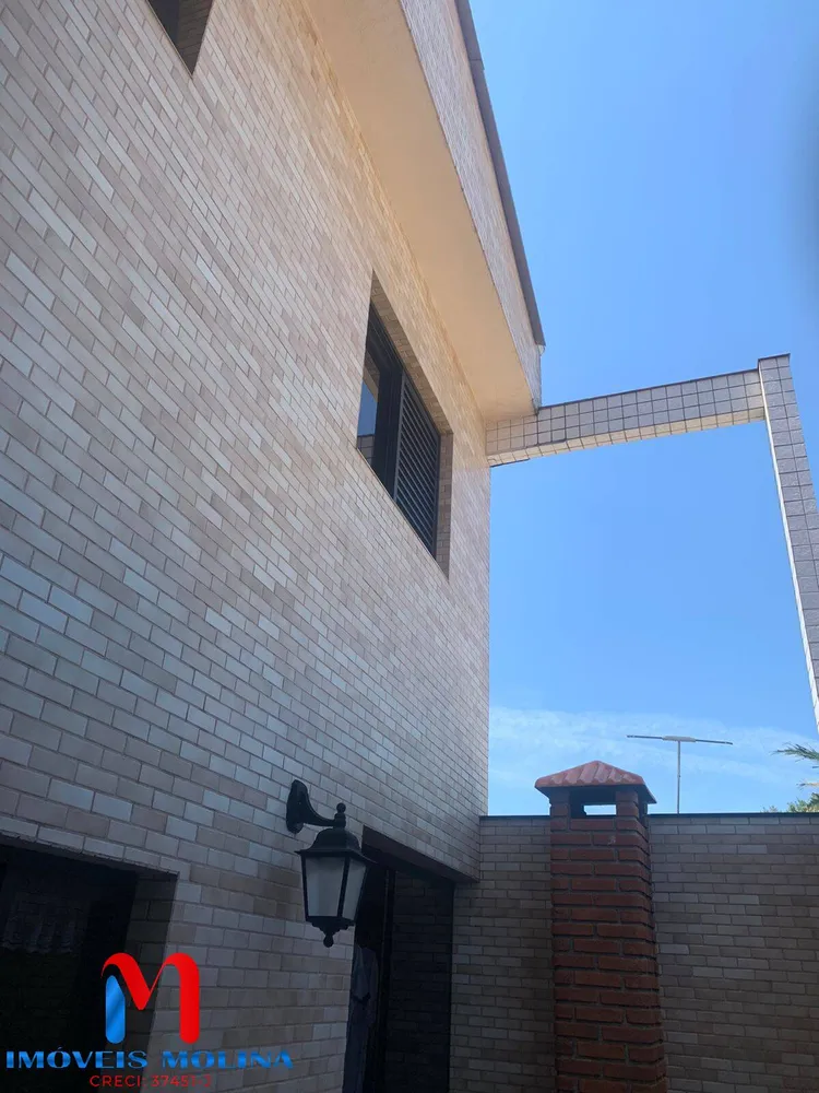 Sobrado, 3 quartos, 252 m² - Foto 1
