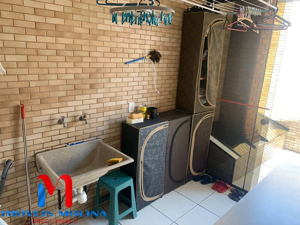 Sobrado, 3 quartos, 252 m² - Foto 1