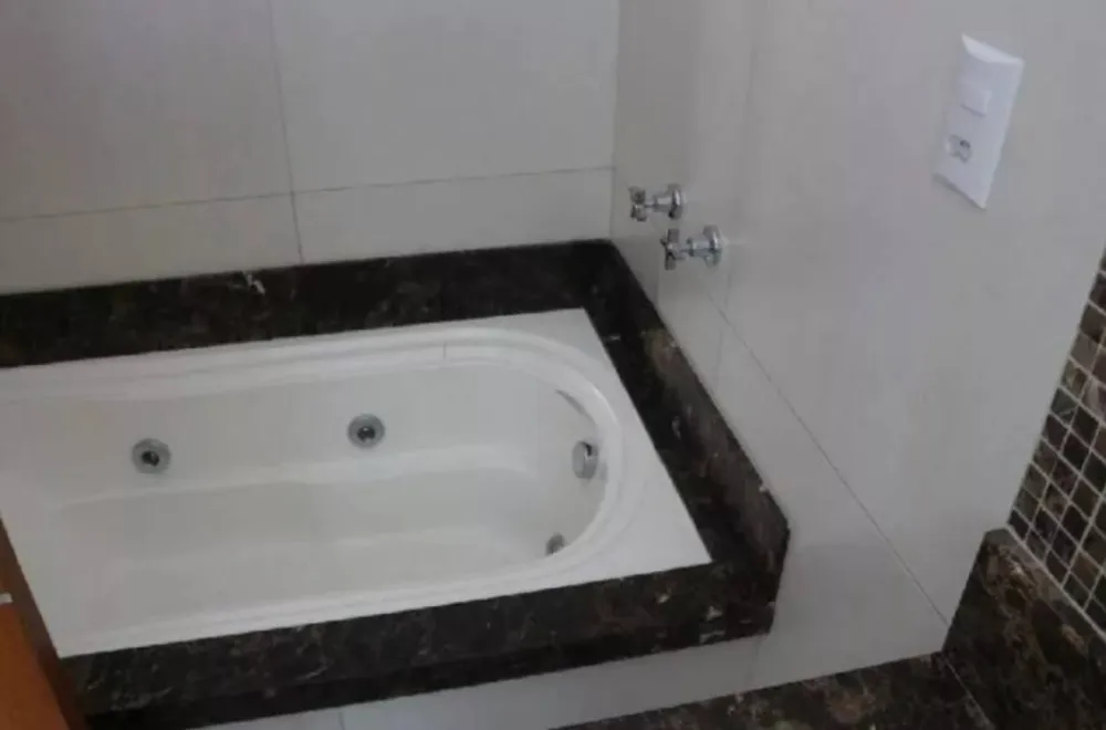 Sobrado, 4 quartos, 250 m² - Foto 1