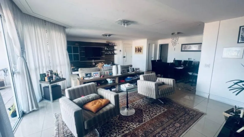 Apartamento, 3 quartos, 190 m² - Foto 2