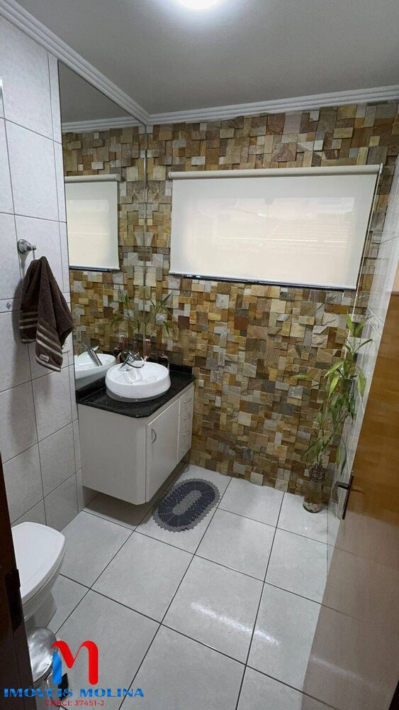 Sobrado à venda com 3 quartos, 366m² - Foto 2