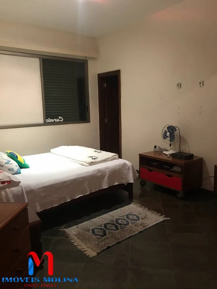 Apartamento, 3 quartos, 180 m² - Foto 1