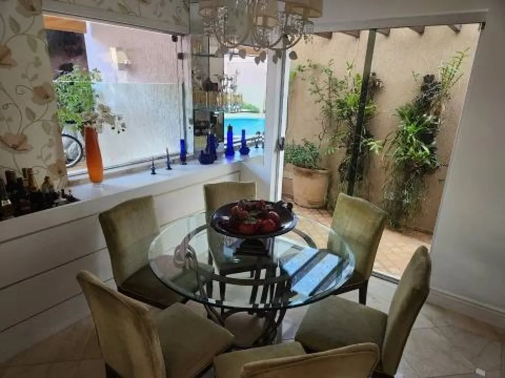 Sobrado, 4 quartos, 280 m² - Foto 2