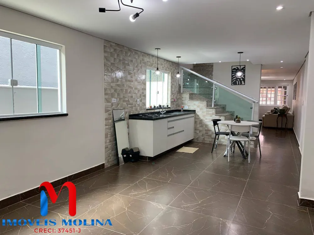 Sobrado, 3 quartos, 175 m² - Foto 1