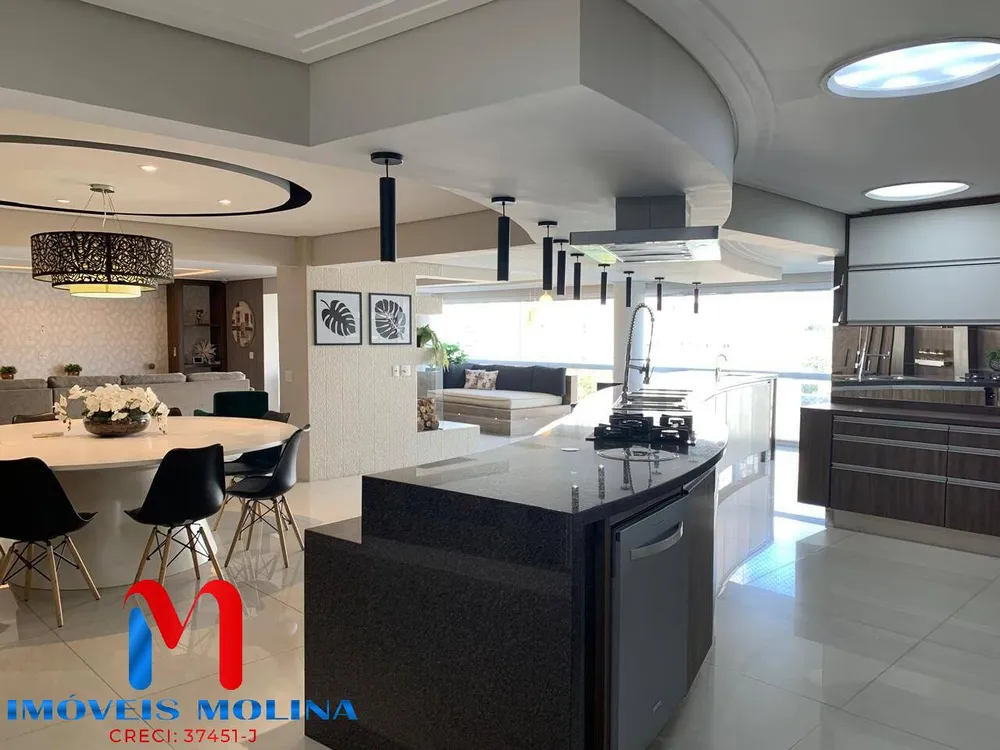 Apartamento, 3 quartos, 304 m² - Foto 1