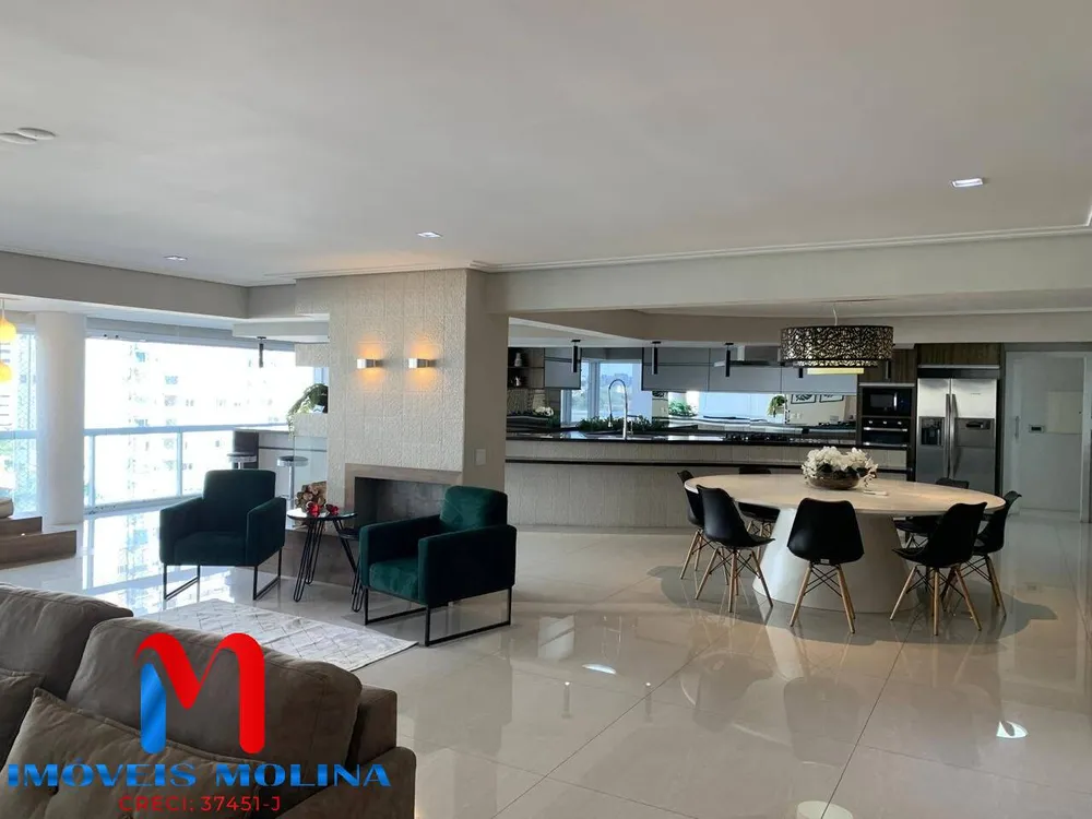 Apartamento, 3 quartos, 304 m² - Foto 2