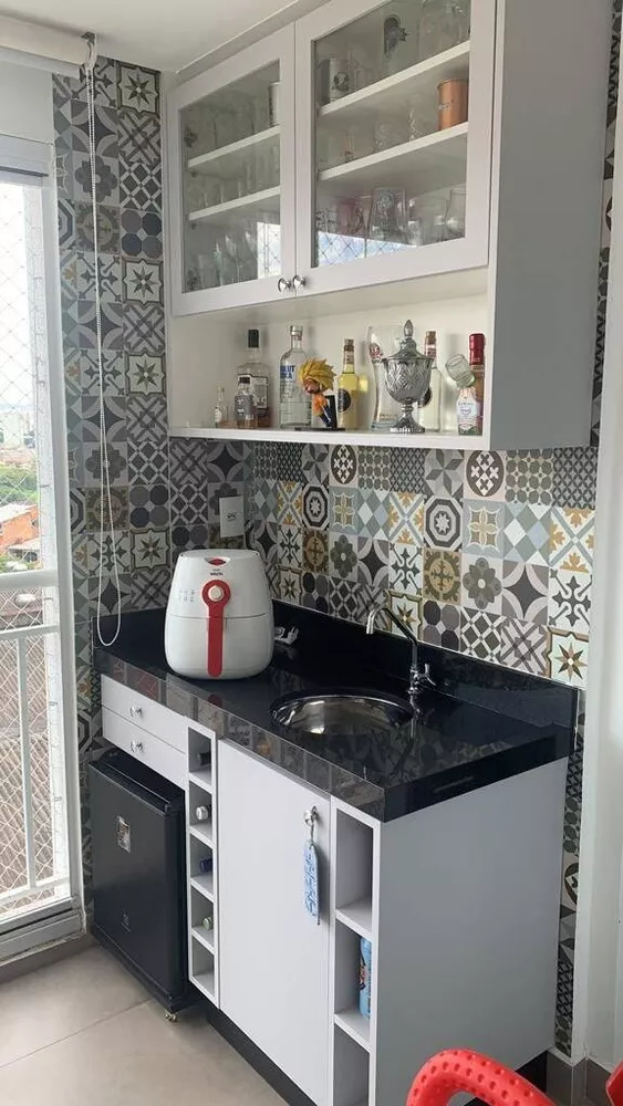 Apartamento à venda com 2 quartos, 65m² - Foto 2