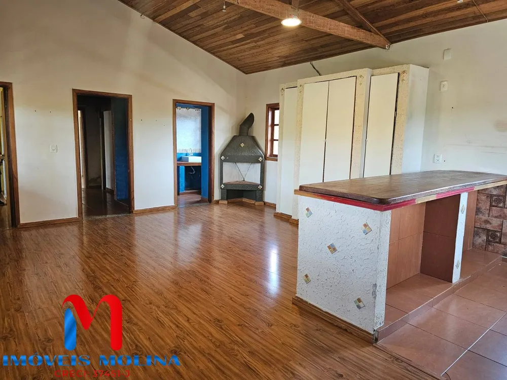 Casa, 5 quartos, 1040 m² - Foto 1