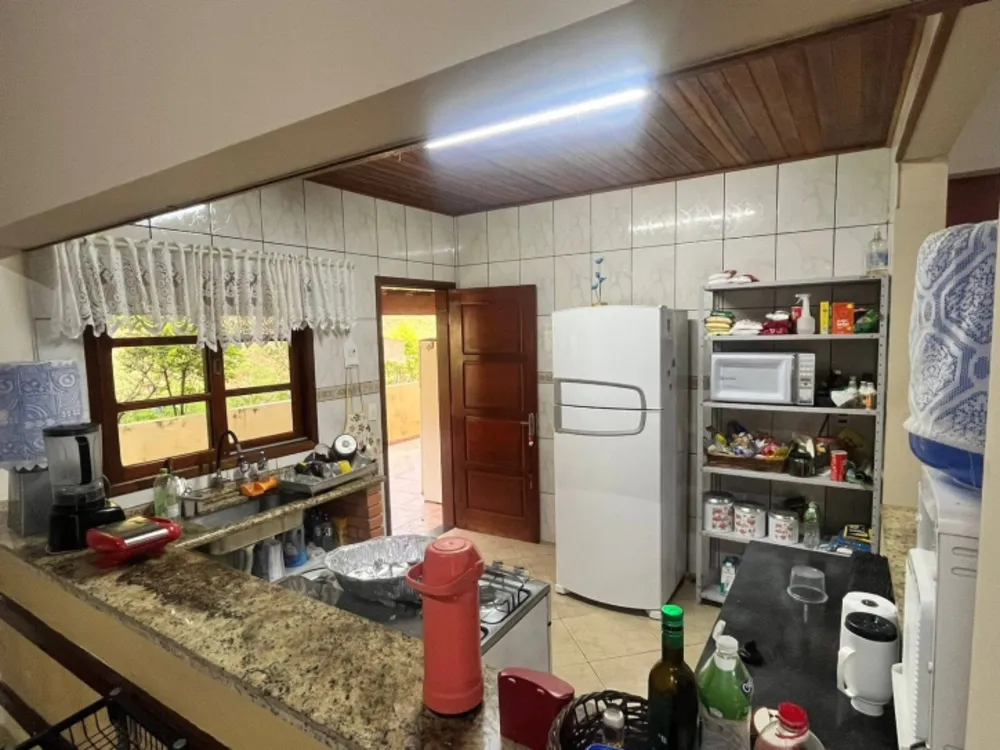 Chácara, 4 quartos, 2900 m² - Foto 2
