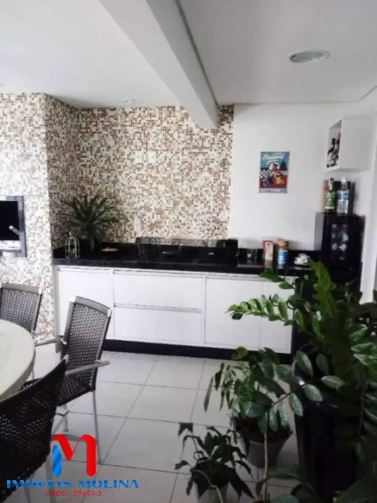 Apartamento, 4 quartos, 243 m² - Foto 2