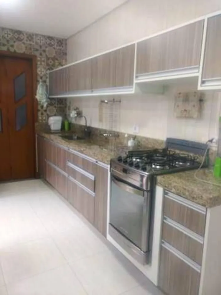 Casa, 3 quartos, 193 m² - Foto 1