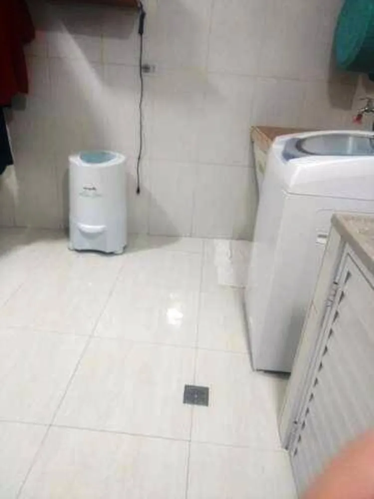 Casa, 3 quartos, 193 m² - Foto 2