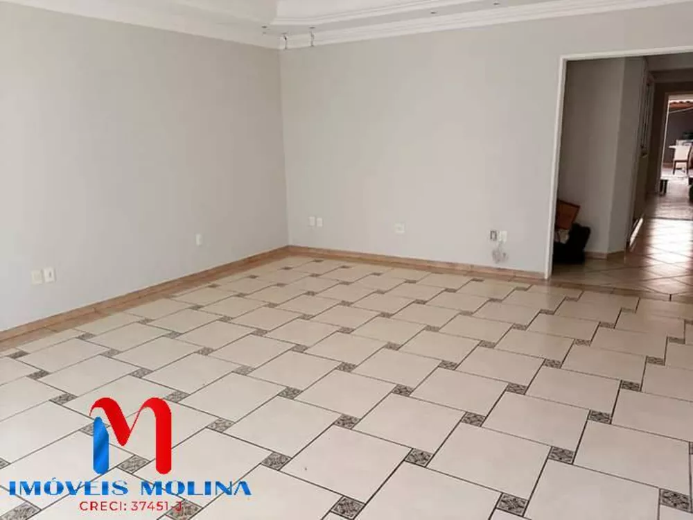 Casa à venda com 3 quartos, 325m² - Foto 3