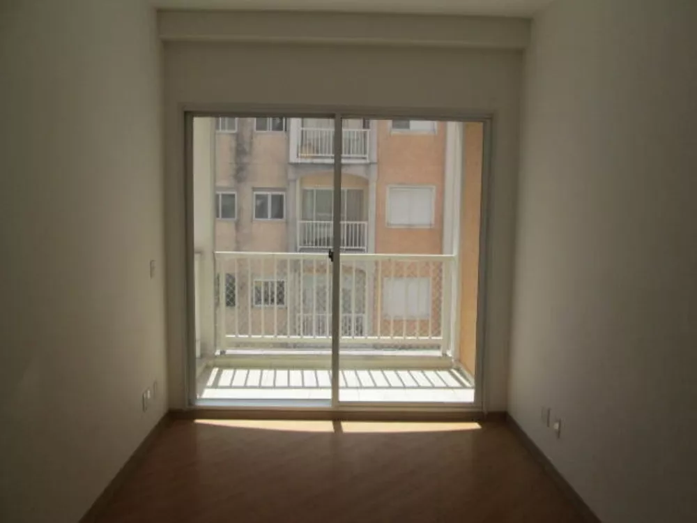 Apartamento à venda com 3 quartos, 71m² - Foto 1