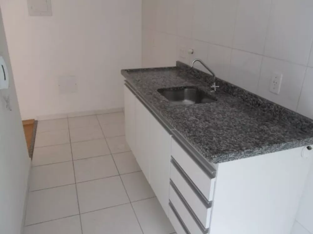 Apartamento à venda com 3 quartos, 71m² - Foto 4