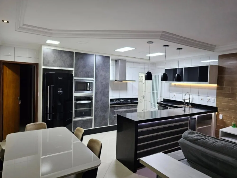 Sobrado, 3 quartos, 177 m² - Foto 3
