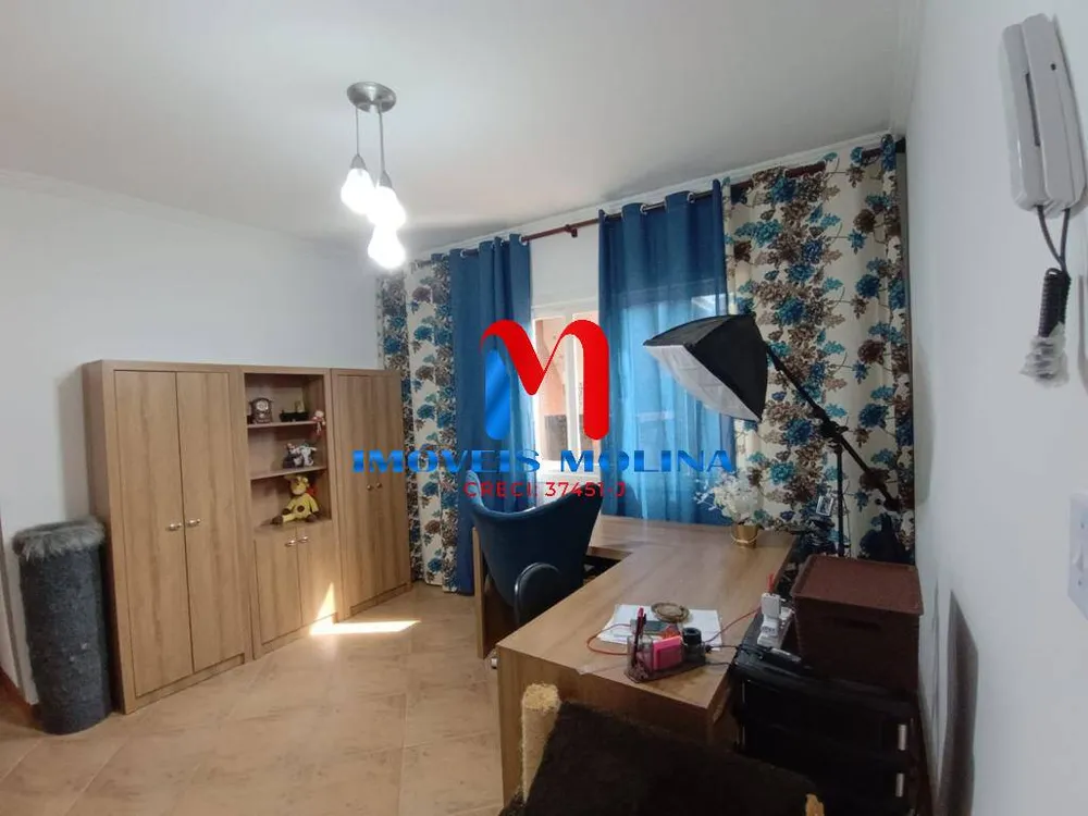 Casa, 3 quartos, 245 m² - Foto 6