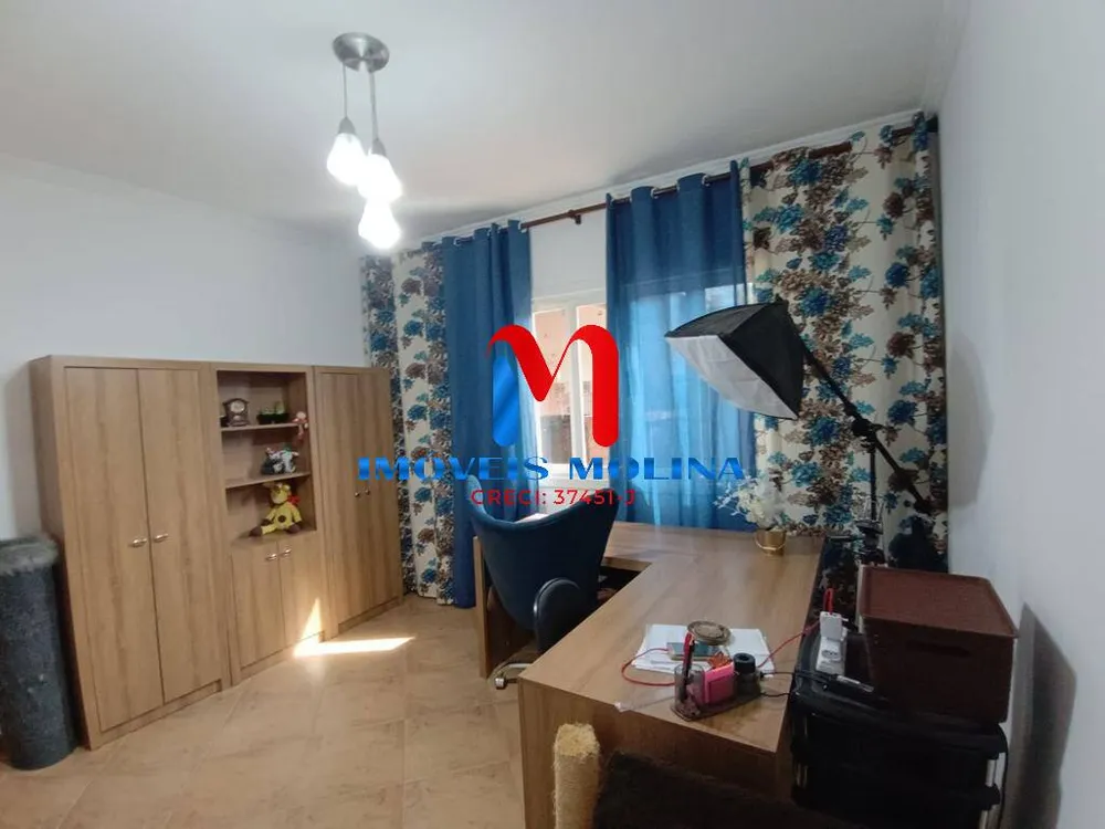 Casa, 3 quartos, 245 m² - Foto 7