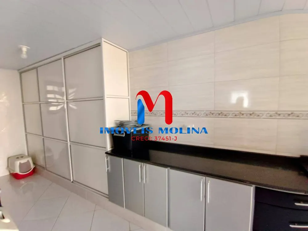 Casa, 3 quartos, 245 m² - Foto 4