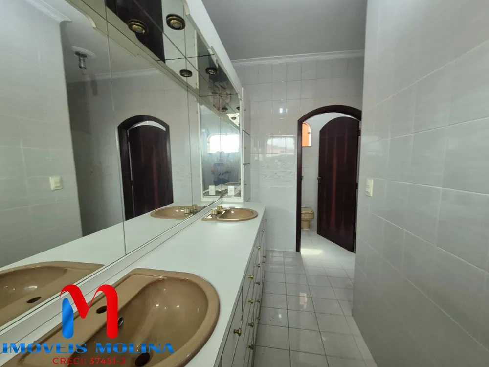 Sobrado, 3 quartos, 319 m² - Foto 8