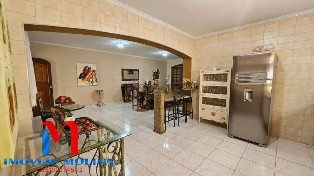 Sobrado, 5 quartos, 761 m² - Foto 2