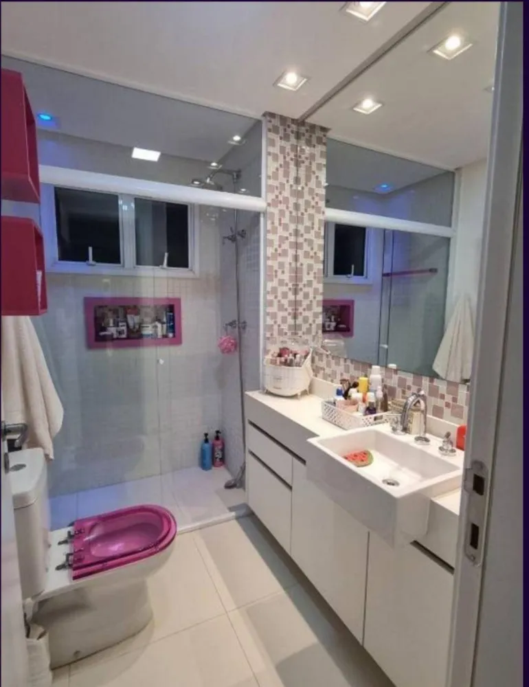 Apartamento, 3 quartos, 234 m² - Foto 1