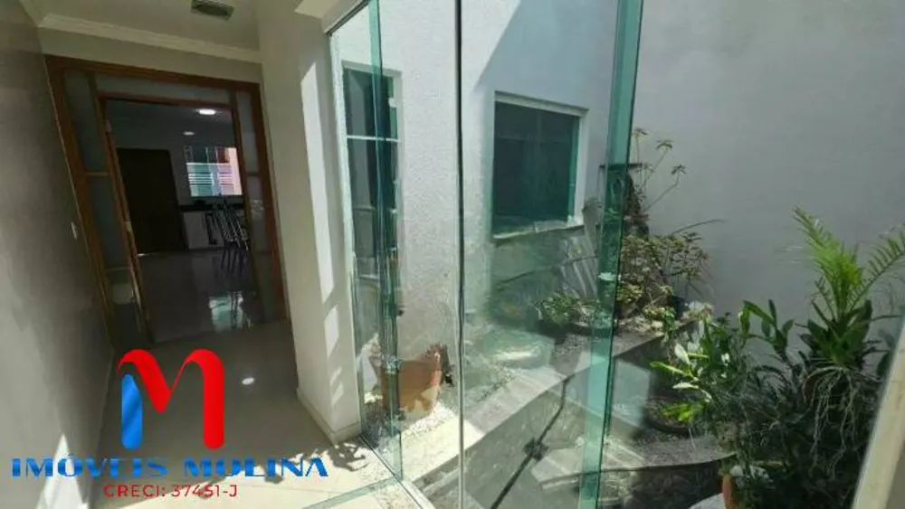 Sobrado, 3 quartos, 285 m² - Foto 3