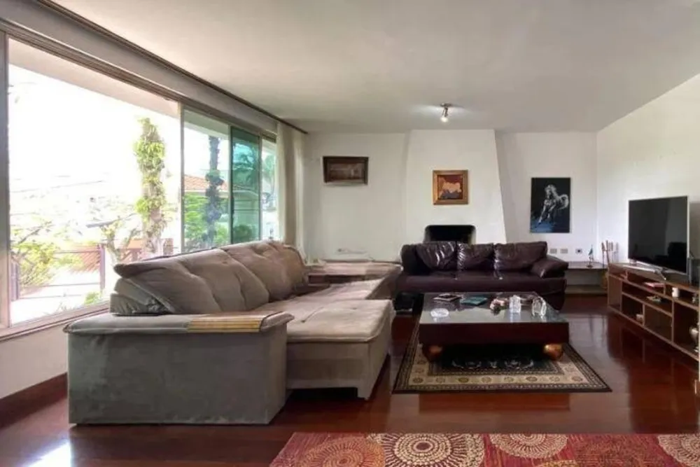 Sobrado, 5 quartos, 580 m² - Foto 1