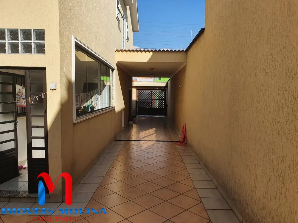 Casa, 3 quartos, 242 m² - Foto 4