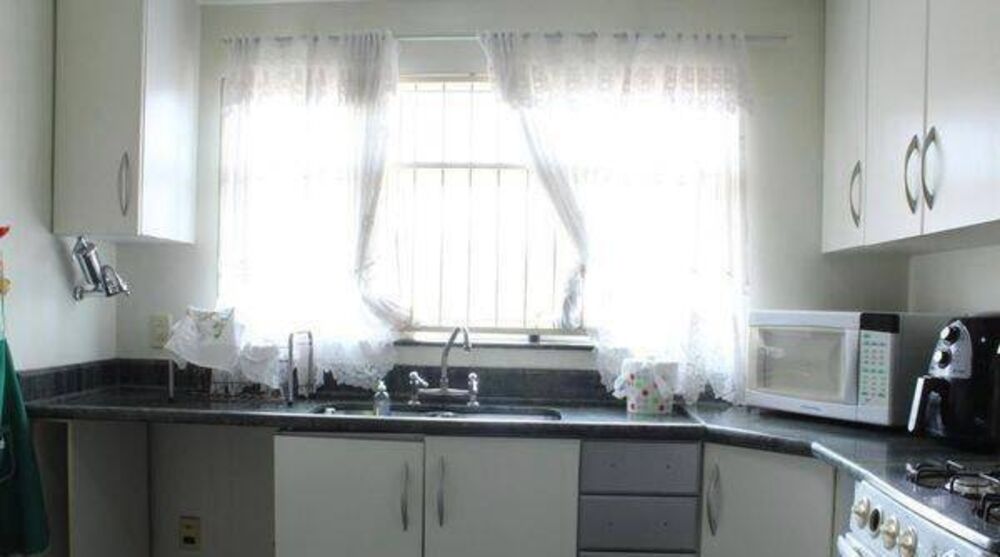 Sobrado, 3 quartos, 298 m² - Foto 1