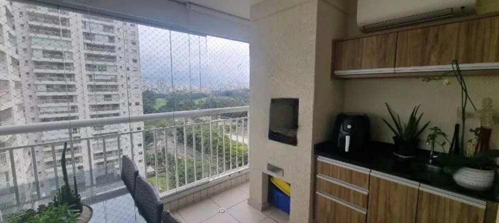 Apartamento à venda com 3 quartos, 117m² - Foto 1