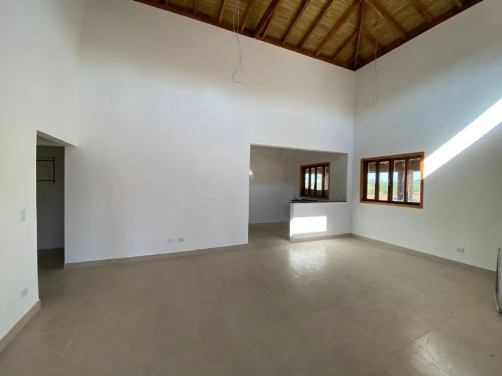 Chácara, 3 quartos, 1547 m² - Foto 2