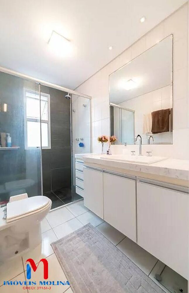 Apartamento à venda com 3 quartos, 144m² - Foto 33