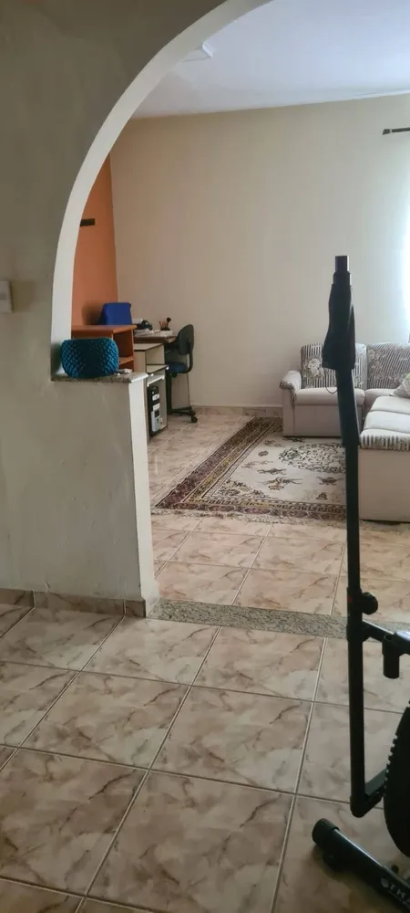 Casa, 2 quartos, 440 m² - Foto 1